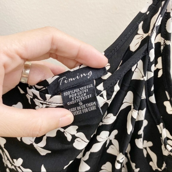 Black bow print Romper sz S - Picture 4 of 4